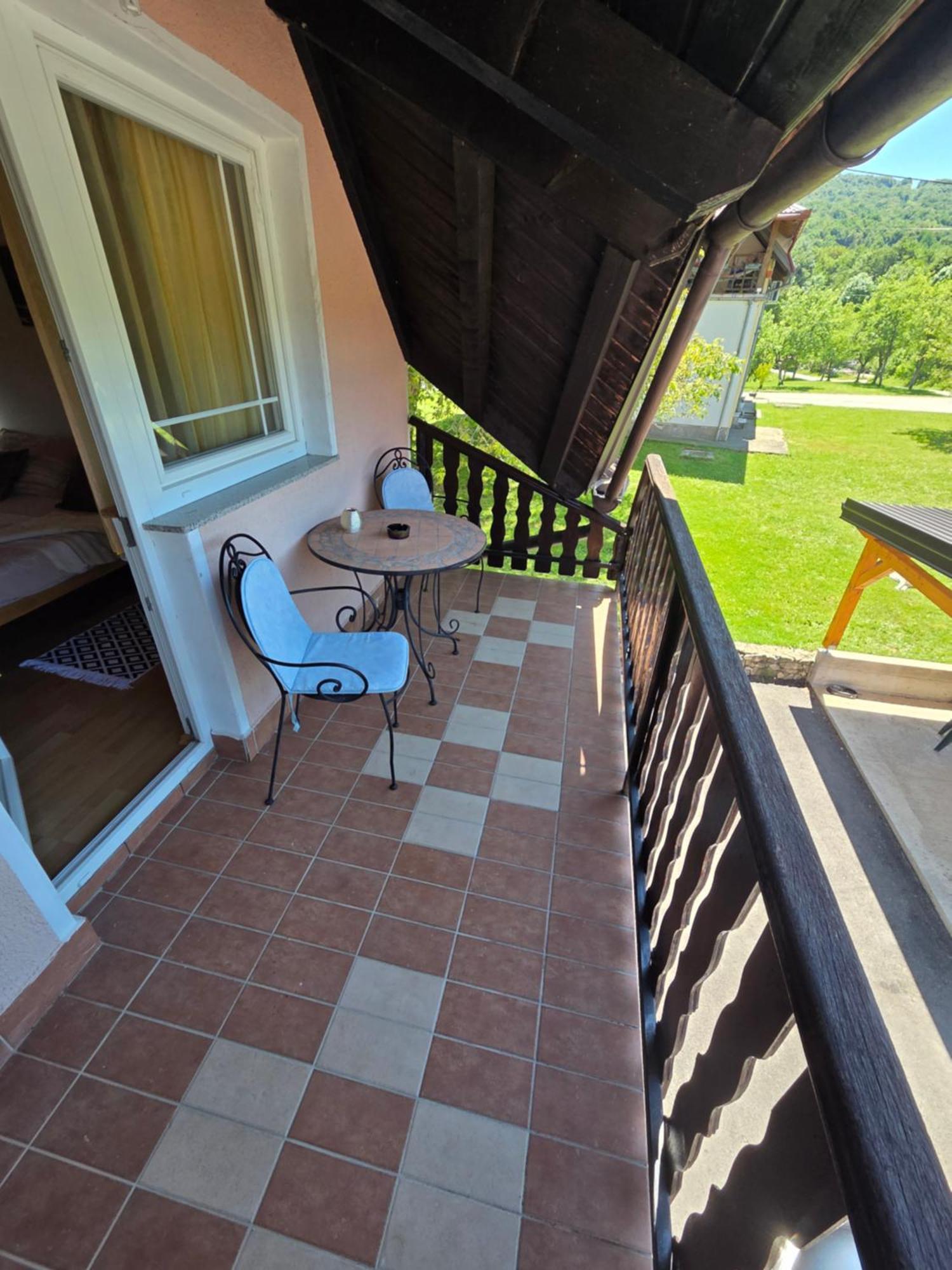 Apartman & Sobe Orhideja Smoljanac Luaran gambar