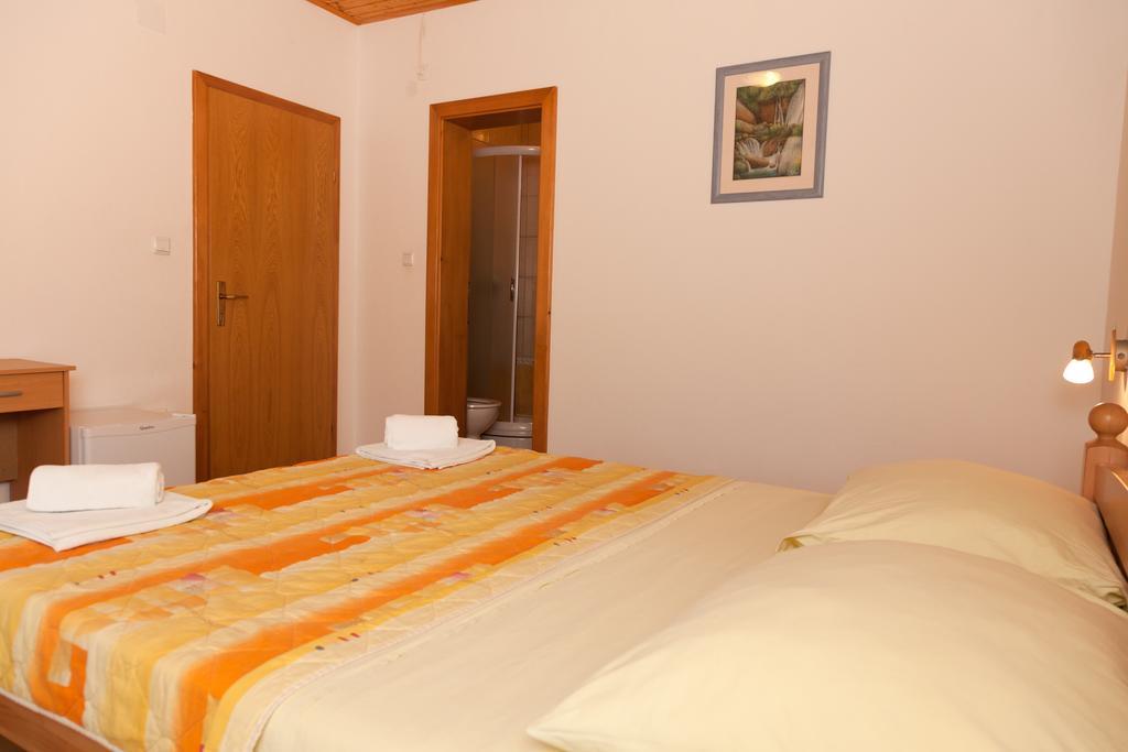 Apartman & Sobe Orhideja Smoljanac Luaran gambar
