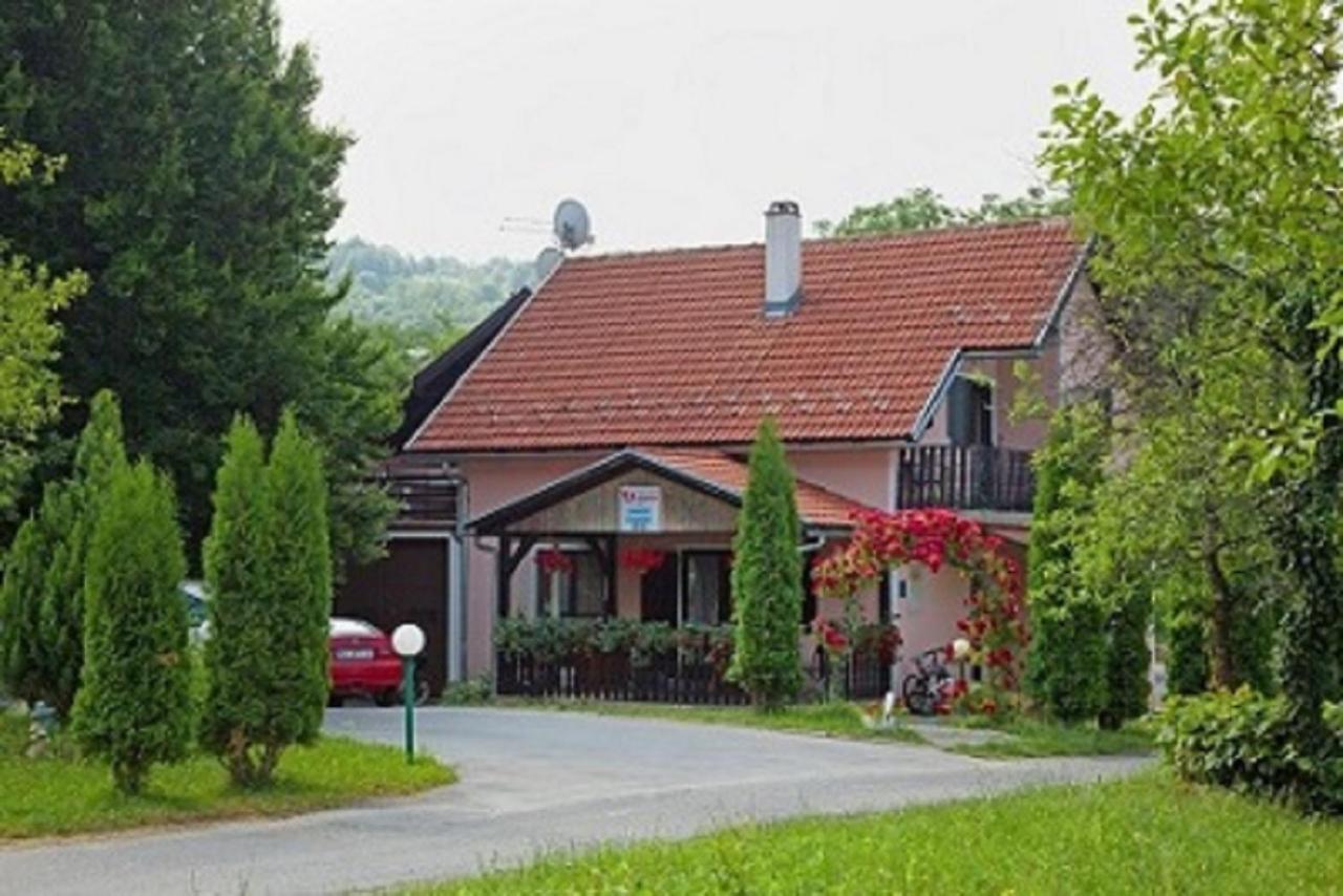 Apartman & Sobe Orhideja Smoljanac Luaran gambar